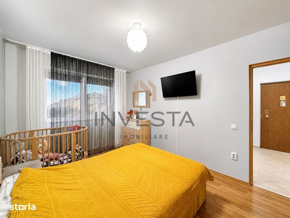 Apartament 2 camere decomandat, etaj intermediar, zona Intre Lacuri!