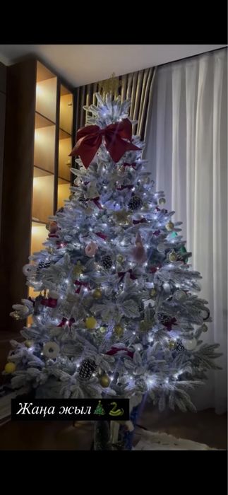 Продам елку, б/у