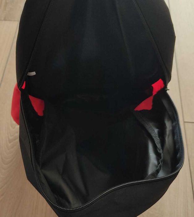 раница с две отделения