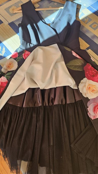 Флорална официална рокля