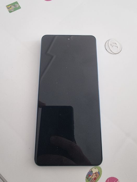 Realme GT7 чисто нова