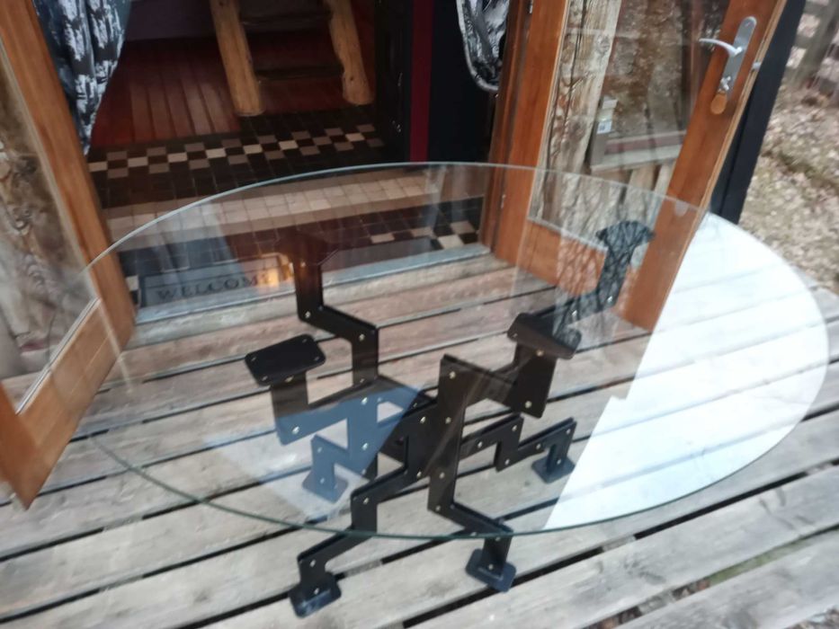 Blat de sticla pentru masa sau expozitie