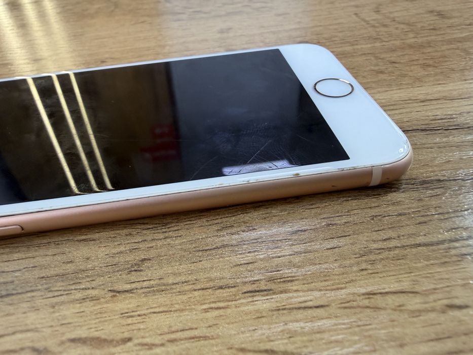 Iphone 8 на запчасти