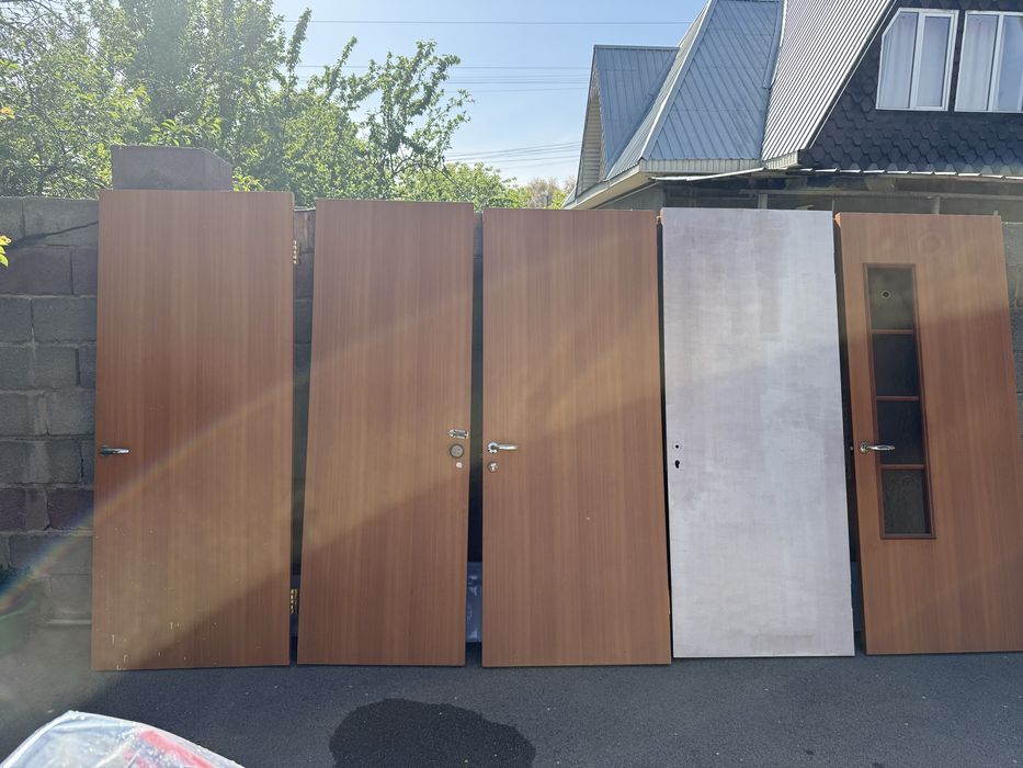 Дверь межкомнатная в доме