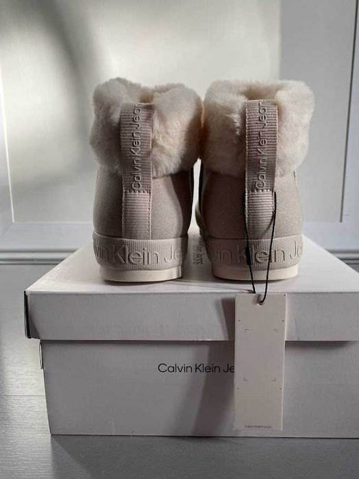 Calvin Klein дамски боти, номер 37,38
