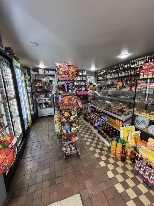 Продам действующий магазин