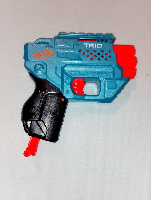 Blaster Nerf Elite 2.0 - Trio TD-3