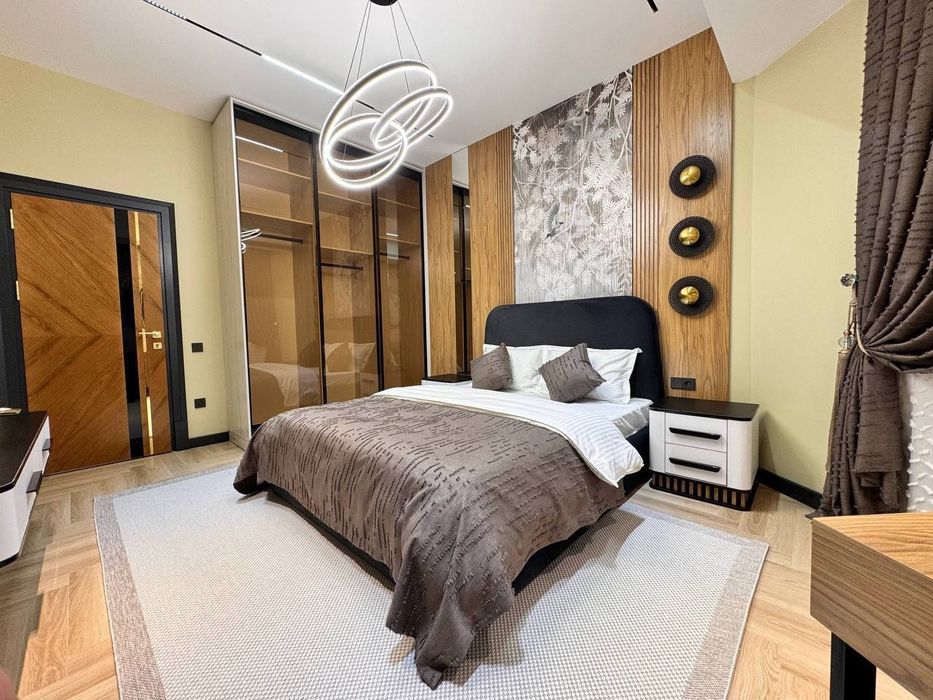 Квартира 4 ком в новостройке, 140м² Яккасарайский район, 8й роддом