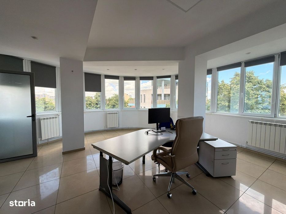 Spatiu comercial Birouri 208 mp + Terasa 196 mp