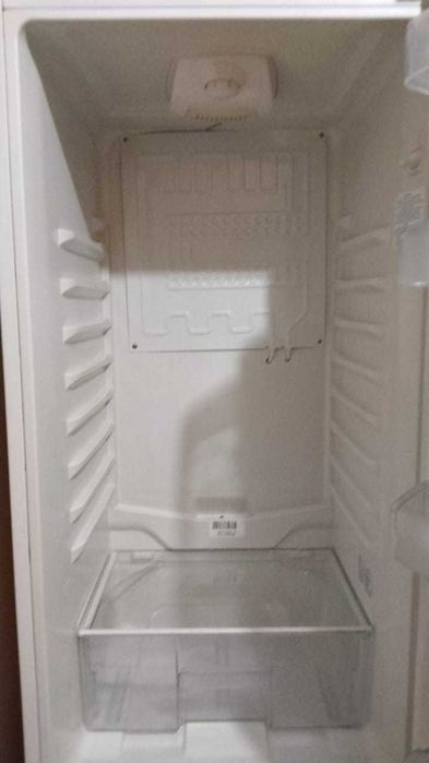 двух камерный высокий холодильник BEKO