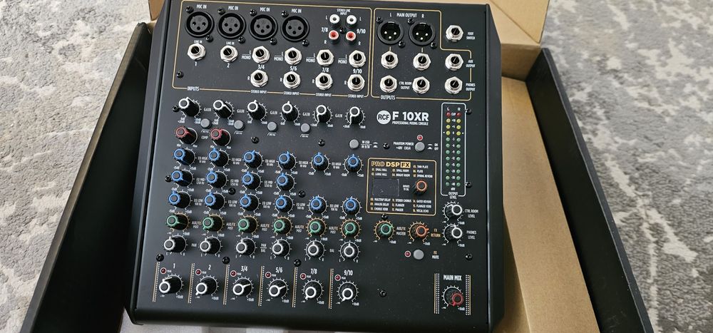Mixer RCF FX10 Profesional cu Dsp Fx si Usb ptr inregistrari