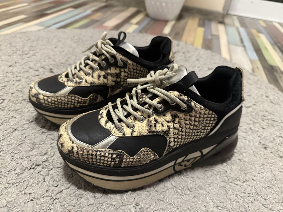 Оригинални Liu Jo 39