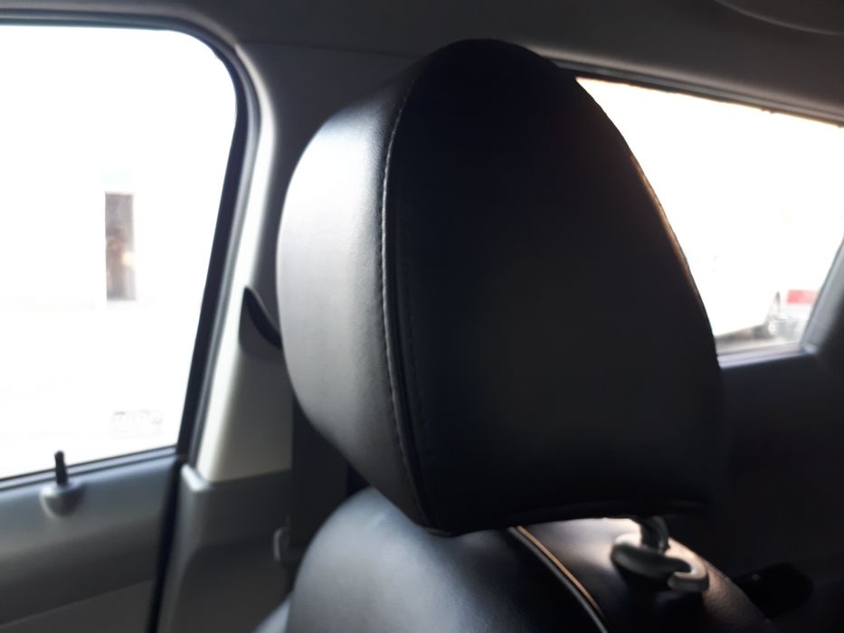 Продам подголовник от шевроле Cruze состояние отличное.отлично подходи