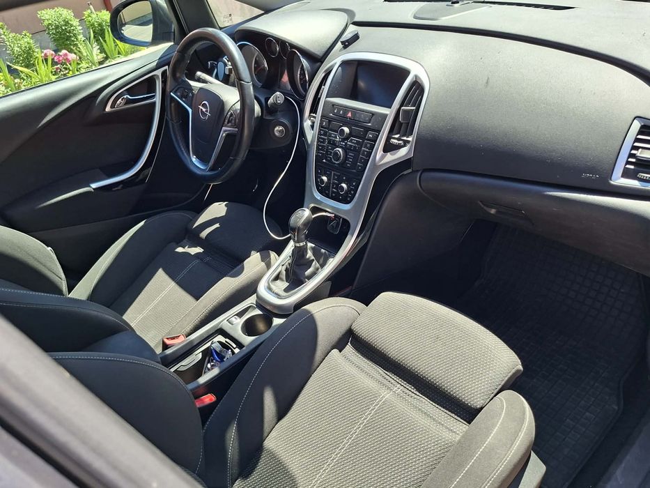 Opel astra 1.6 turbo