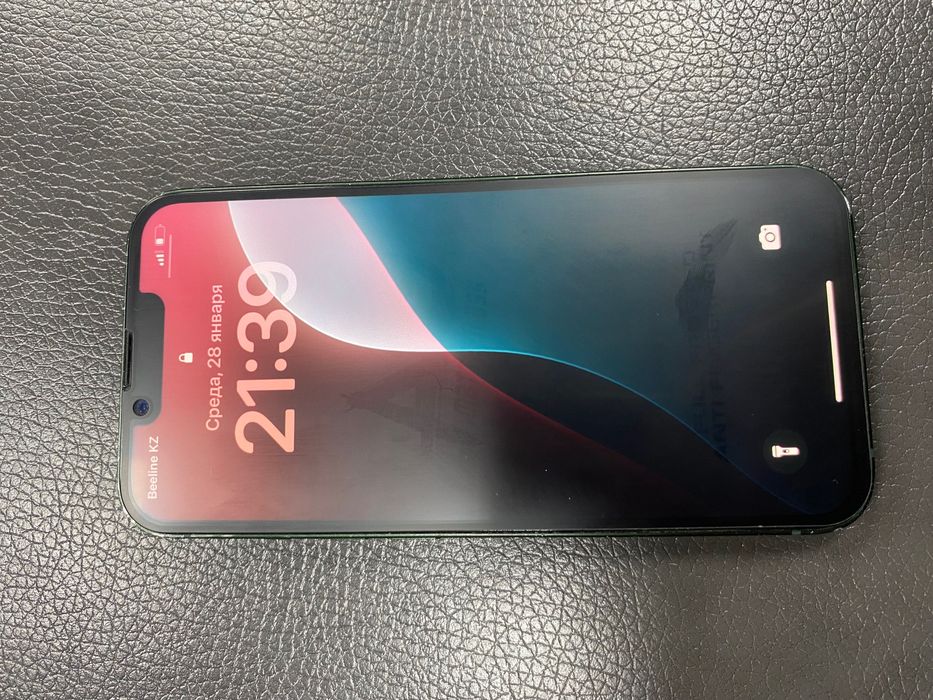 Айфон 13 продается срочно!