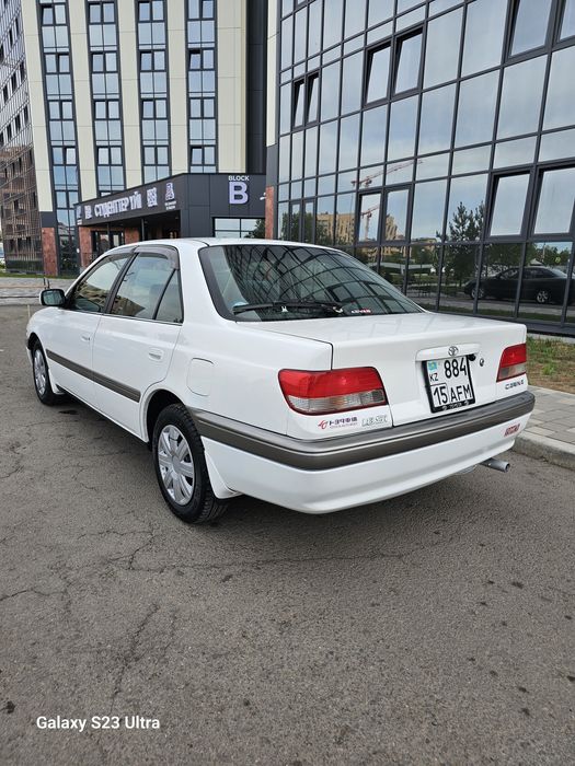 Тойота Карина 1.8 Автомат 96г. ИДЕАЛ