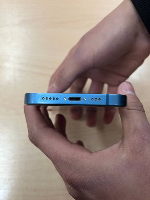 Продам Айфон 13!