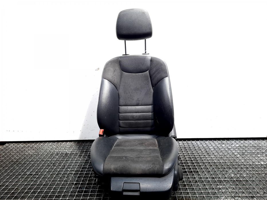 Scaun stanga fata electric, Mercedes Clasa C (W204) Piesa originala