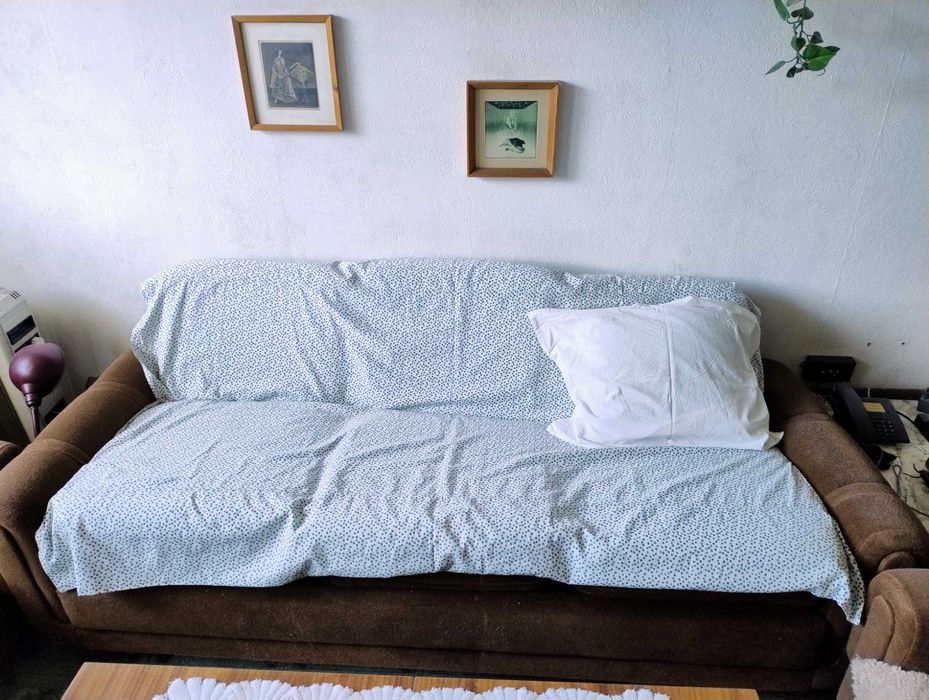 Подарявам гардероб, холна гарнитура, легла