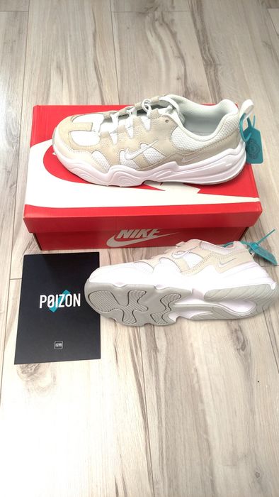 Продам кроссовки Nike оригинал