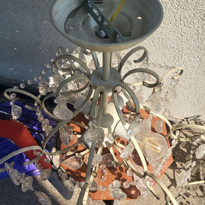 2 lustre cristal  puțin folosite în stare buna