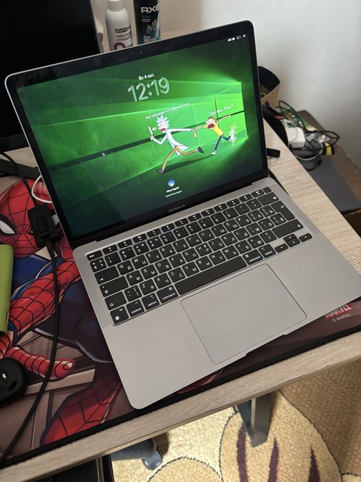 Продам MacBook Air