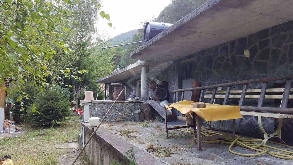 Райско местенце в Бойково- басейн, градина, вила.