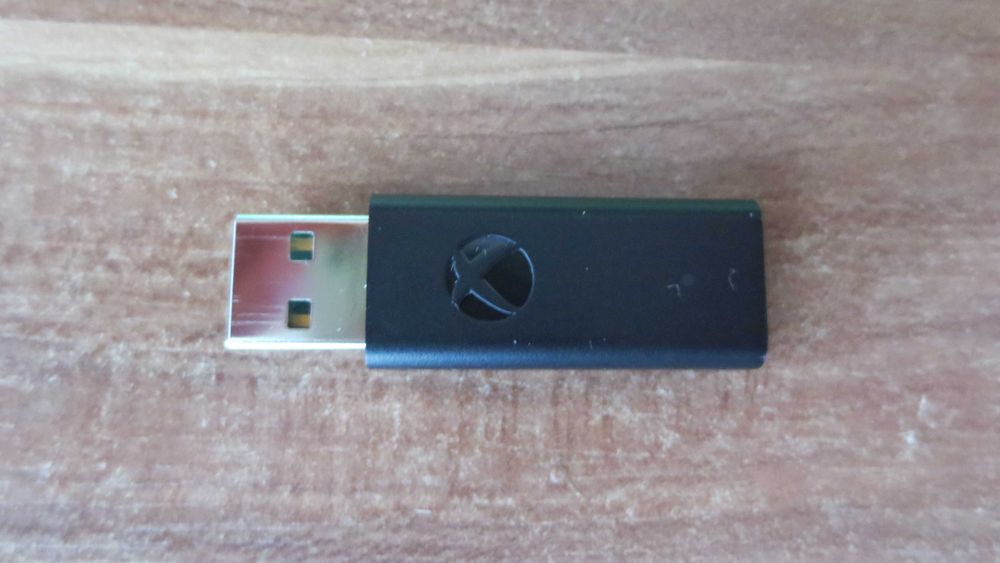 Microsoft Xbox Controller + Wireless Adapter