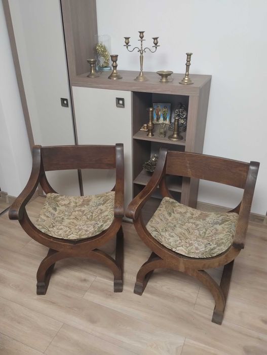 Jilturi/scaune vechi lemn masiv