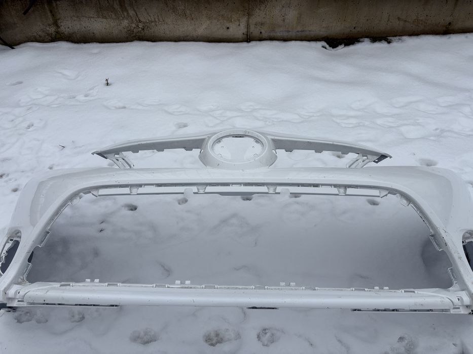 Предна броня за Тойота Версо / Toyota Verso 2013 -