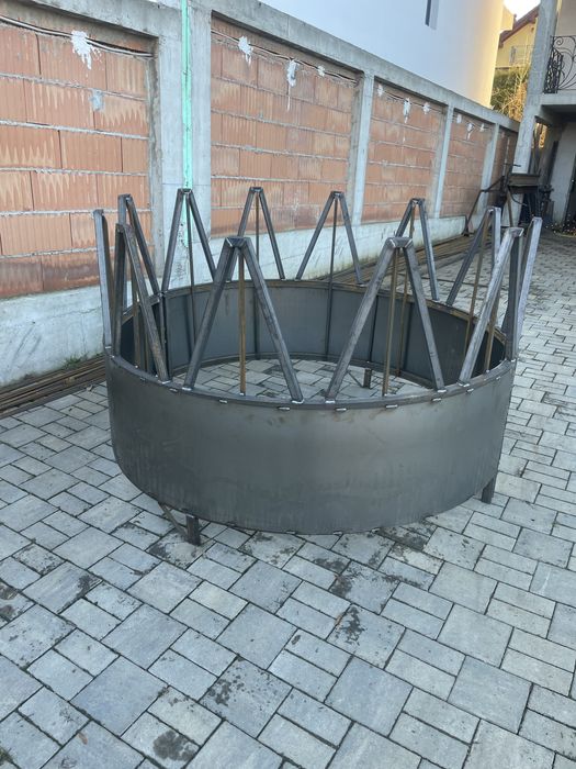 Hranitori vaci 12 posturi