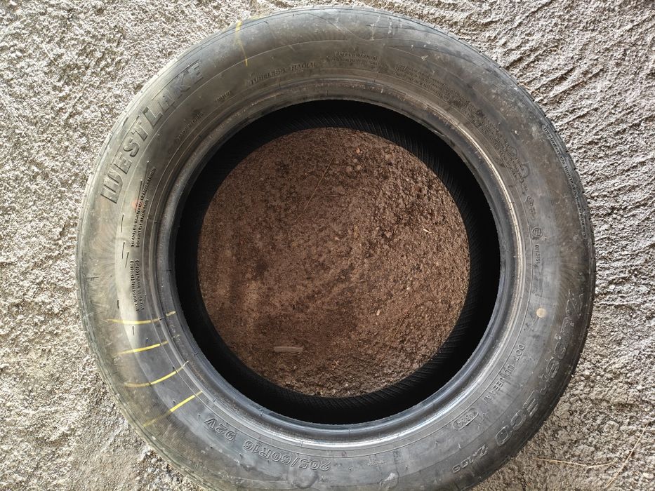 Продам резину на 16