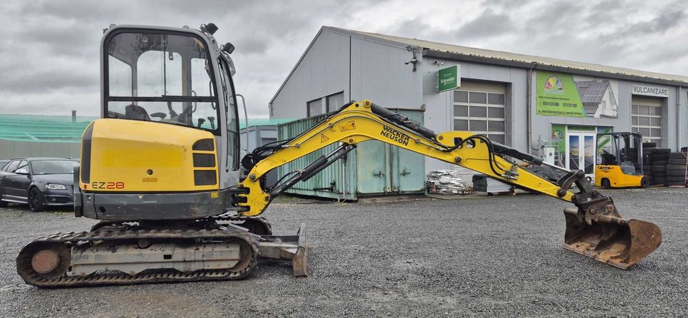 Miniexcavator Wacker Neuson EZ28 , 3 tone