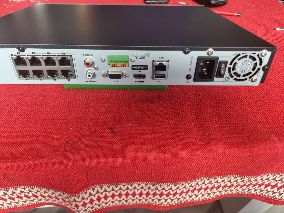 NVR Hikvision, Hard disk 4 TB western digital