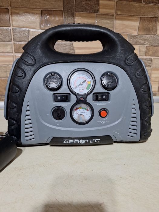 Robot pornire auto, compresor lanterna si invertor