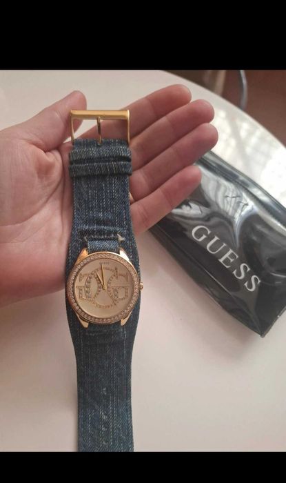 Ceas de mana Guess