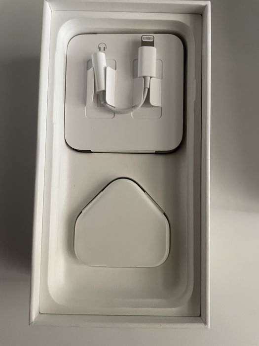 Каробка айфон 7