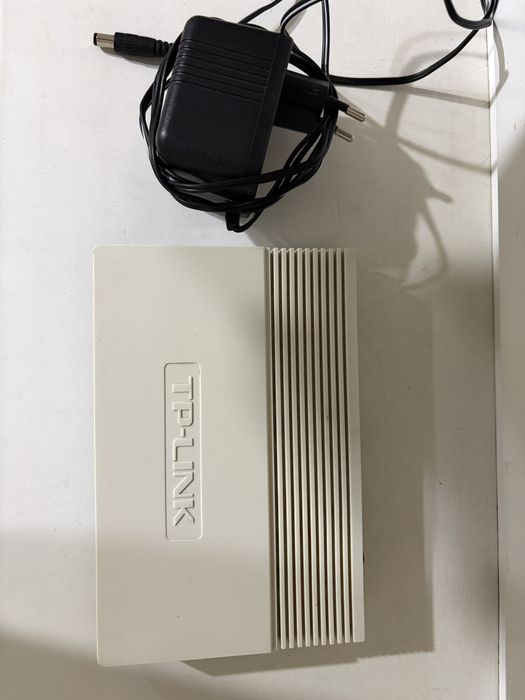 Продается роутер TP-Link TD-8818 в хорошем состоянии