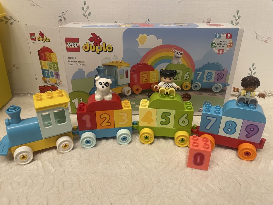 Лего дупло поезд