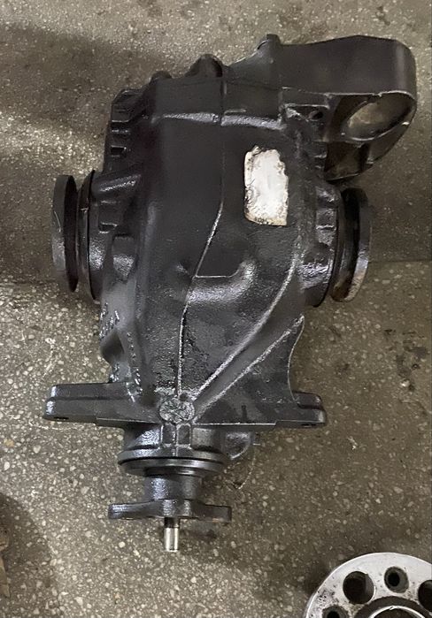 Vând grup diferențial BMW e87 2004:2010 IN STARE PERFECTĂ