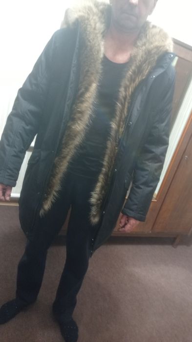 продам! НОВАЯ мужская парка