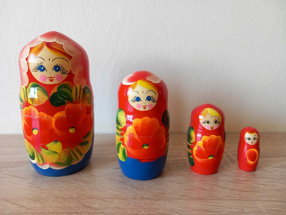 Оригинални руски матрьошки