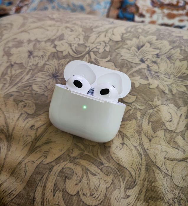 AirPods sotiladi