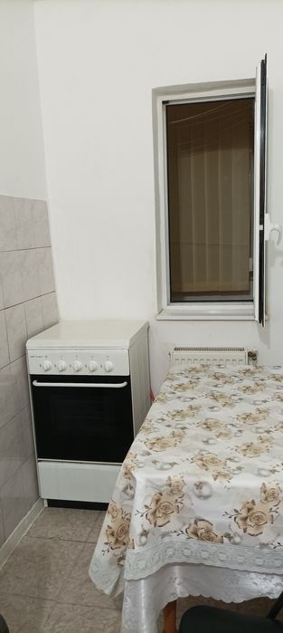 Închiriez garsoniera (Zona BIG)