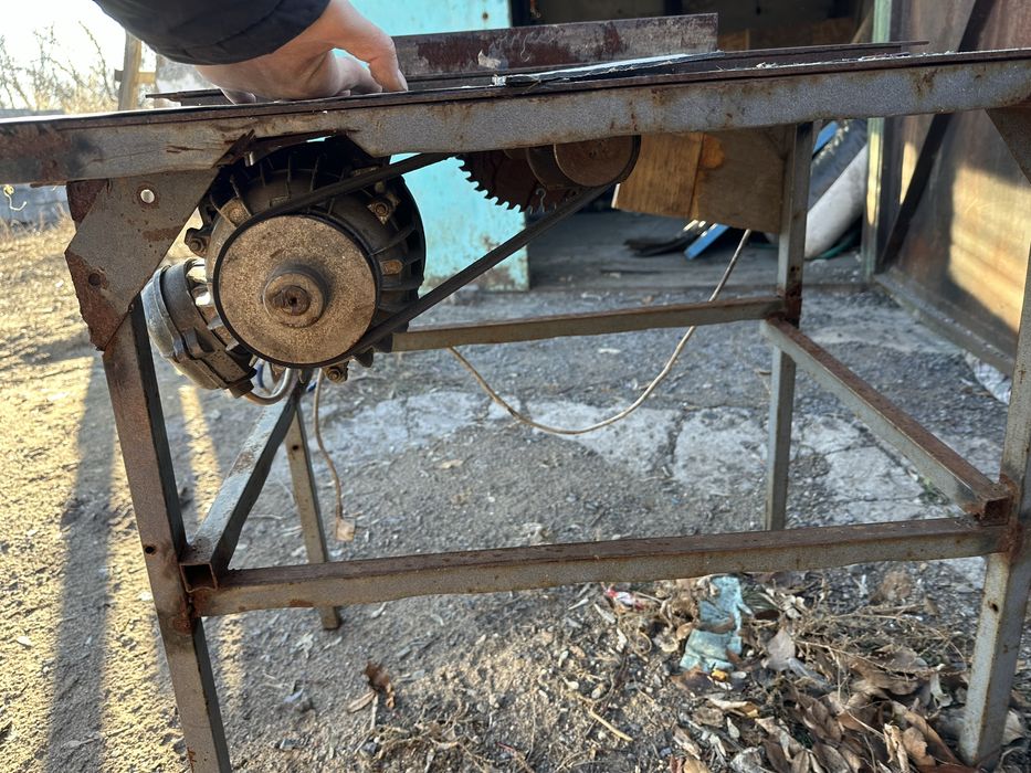 Станок.         .