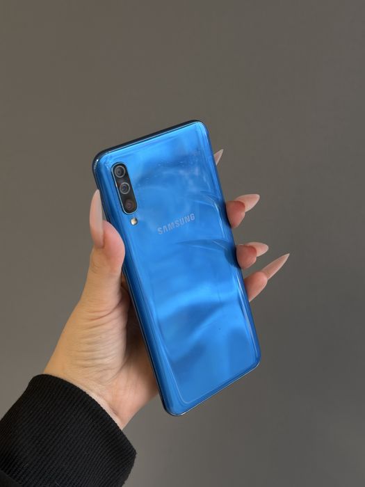 Samsung Galaxy A50.