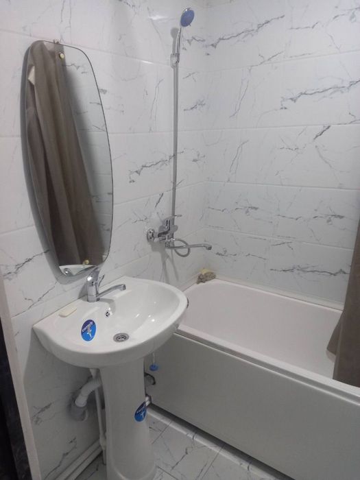 Срочно 1х Навастройка 2микрарайоне сдается