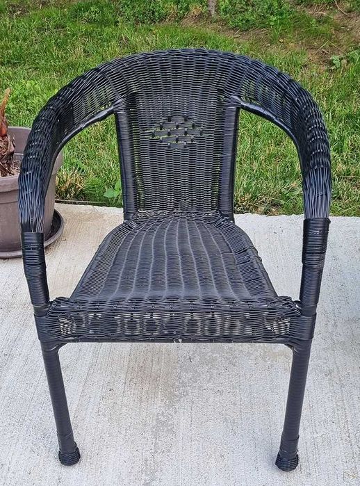 Ратанов комплект OASIS Маса и 2 стола и поставка