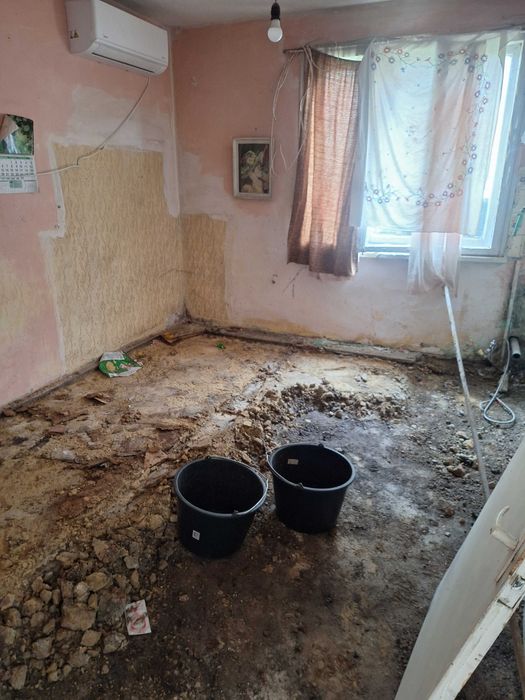 Продавам къща в Бойчичиновцш
