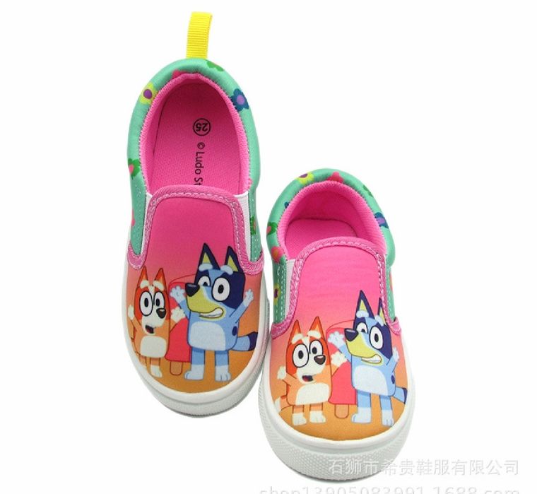 Обувь на девочку, макасины